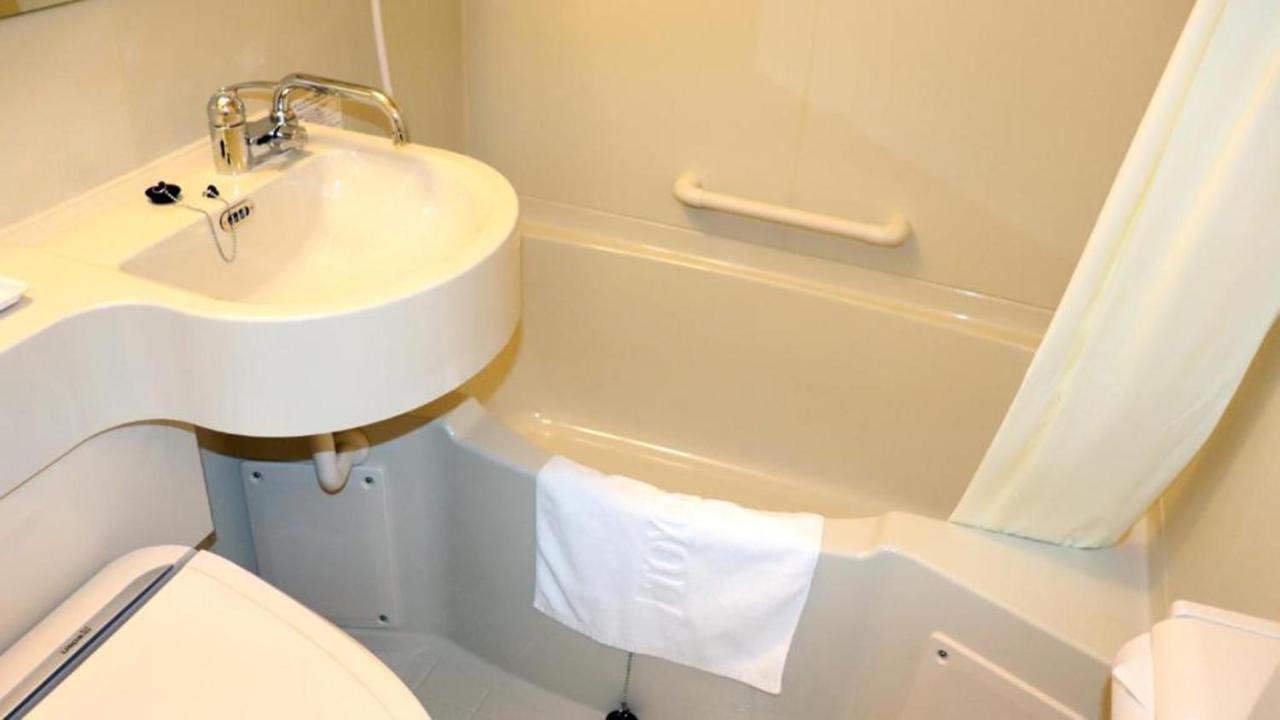 Toyoko Inn Utsunomiya Ekimae No 2 Экстерьер фото