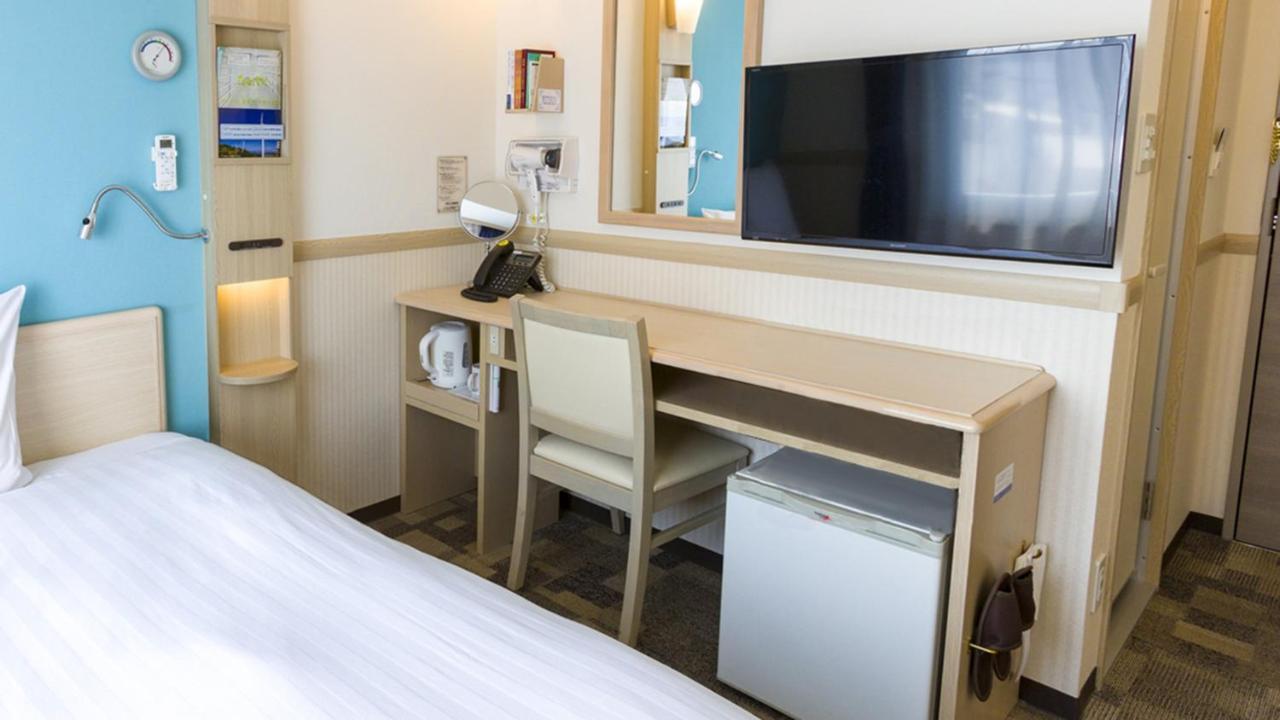 Toyoko Inn Utsunomiya Ekimae No 2 Экстерьер фото